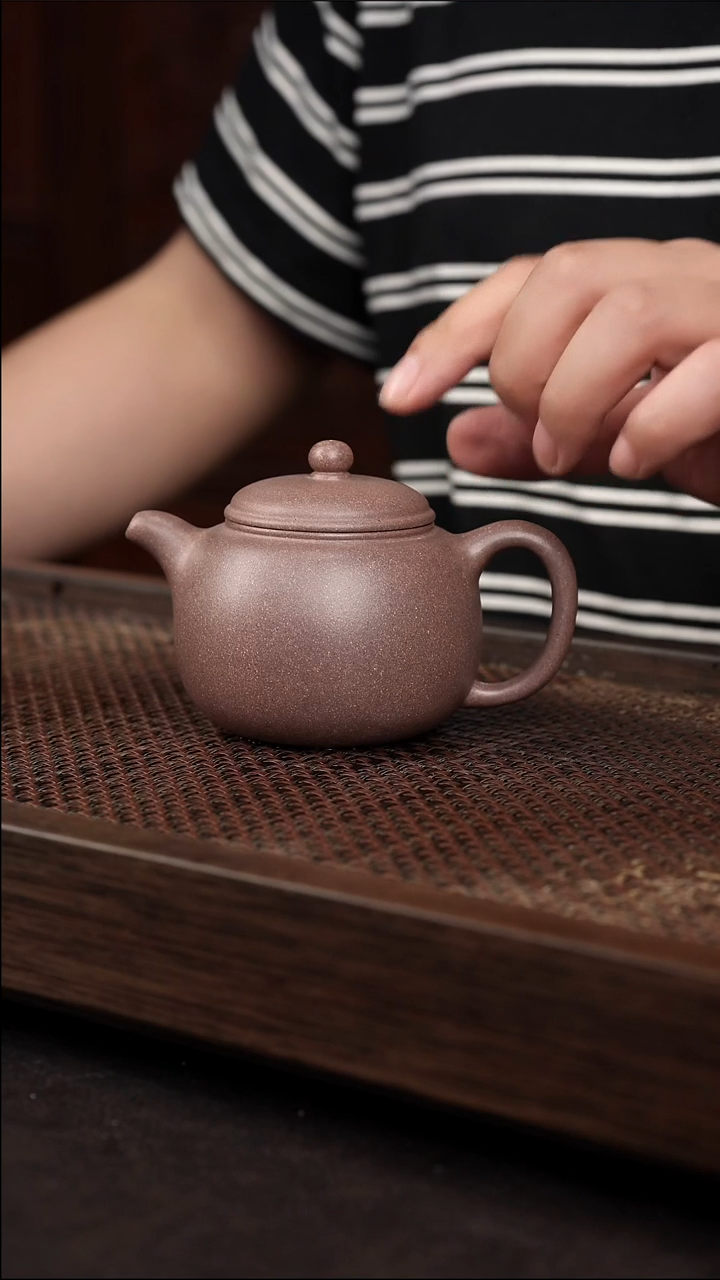 茶壶紫砂桃花泥匏尊{紫}