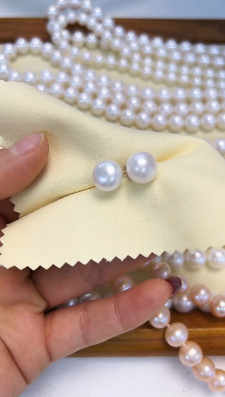 银S925镶嵌耳饰淡水珍珠(****驻9-10mm