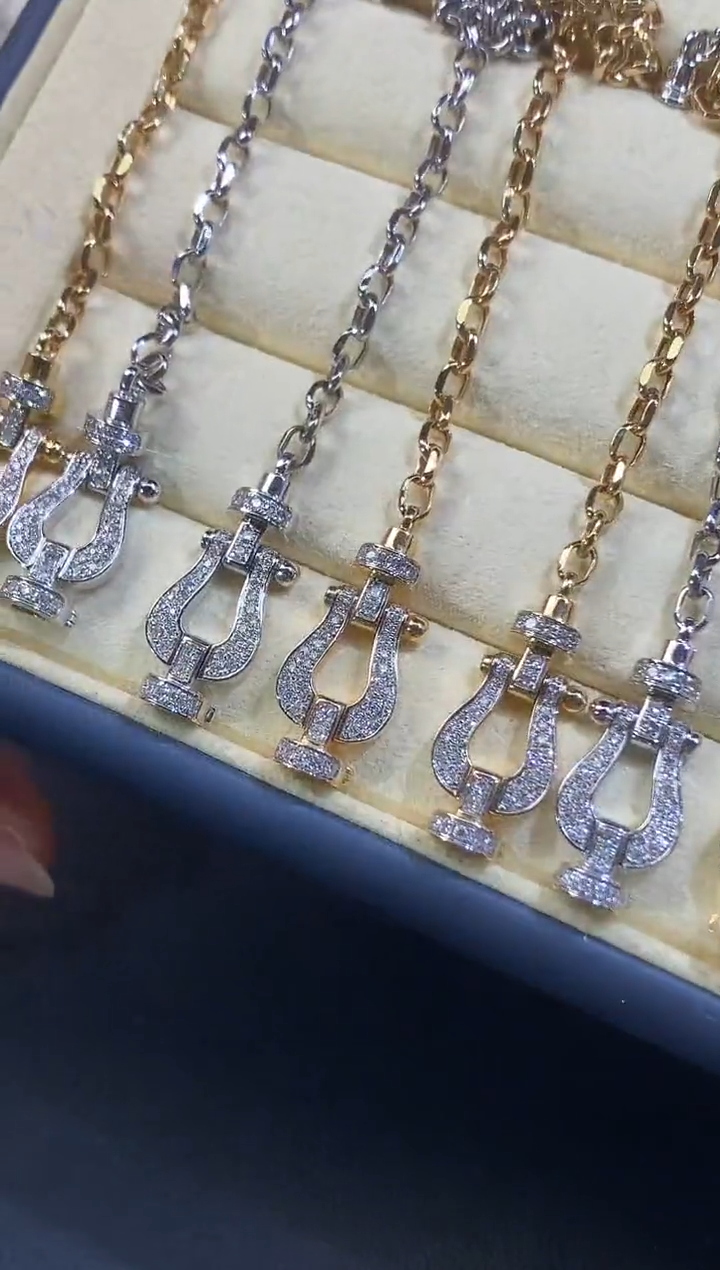 手链18K金镶嵌钻石多样性发其一D112|5980