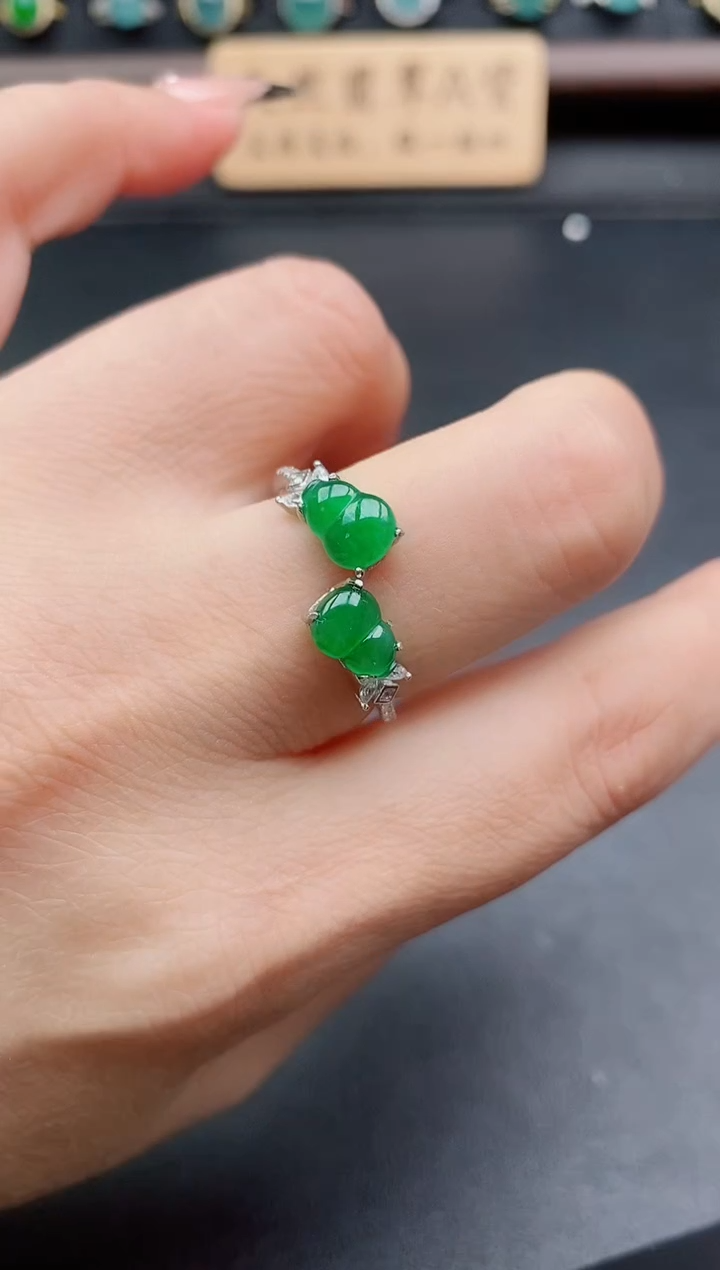 银S925镶嵌戒指翡翠1