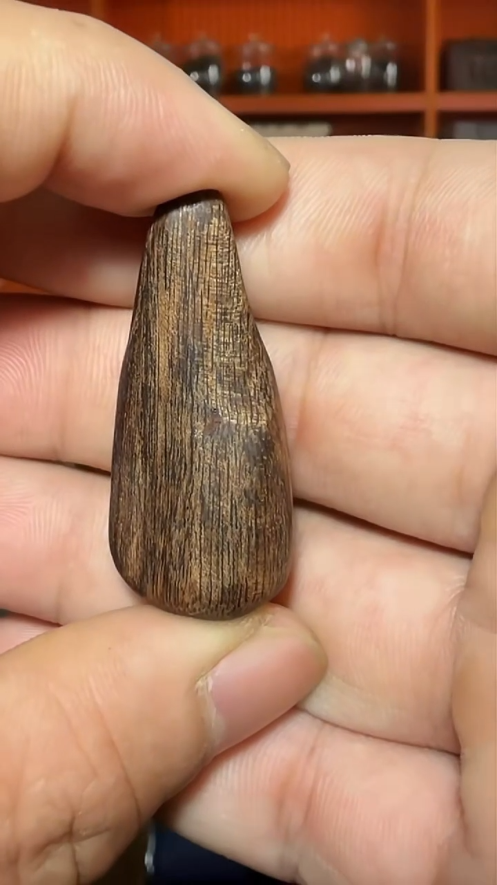 沉香吊坠a74号沉水多样性发一