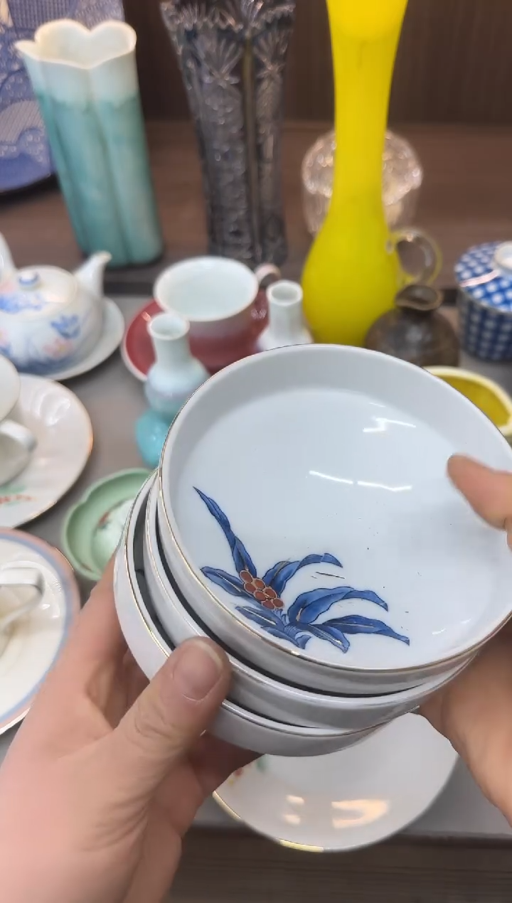 一**朱瓷器瓷器瓷器瓷器