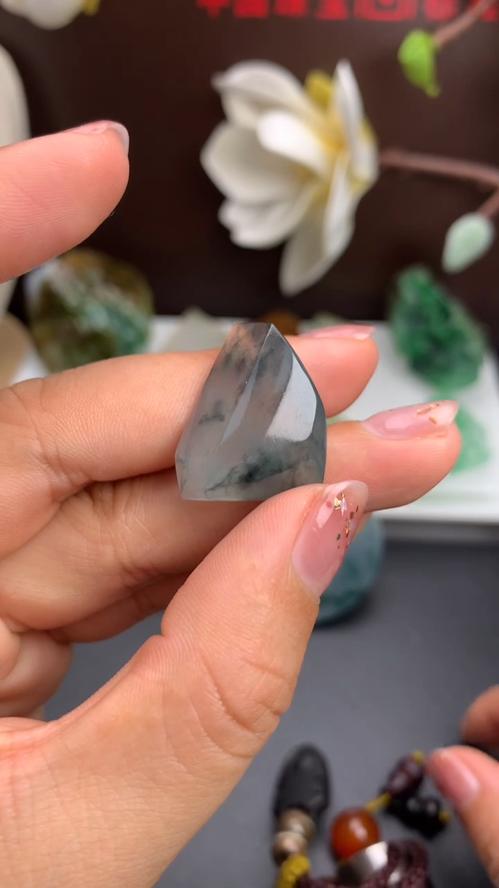 【闪购商品】定制翡翠未镶嵌             