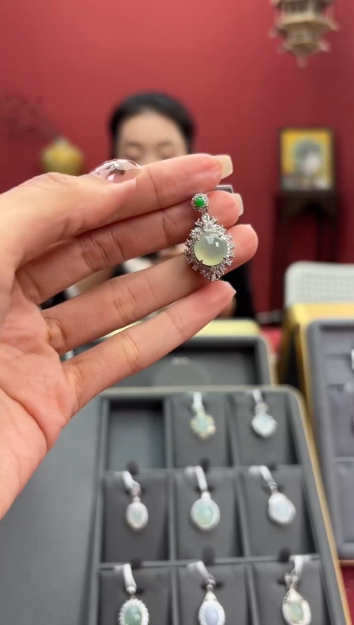 【闪购商品】翡翠颈饰银S925镶嵌452712