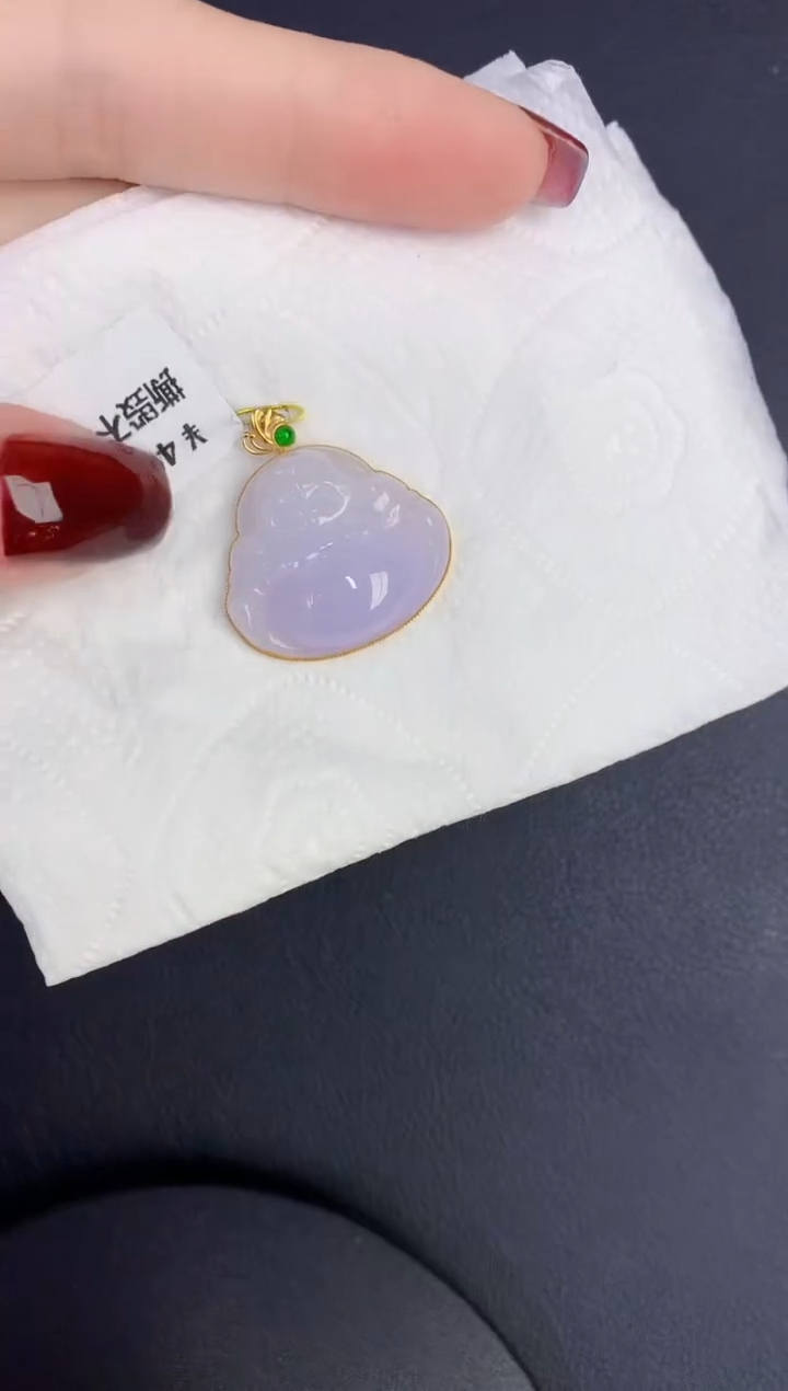 颈饰18K金镶嵌翡翠缅甸天然翡翠A货