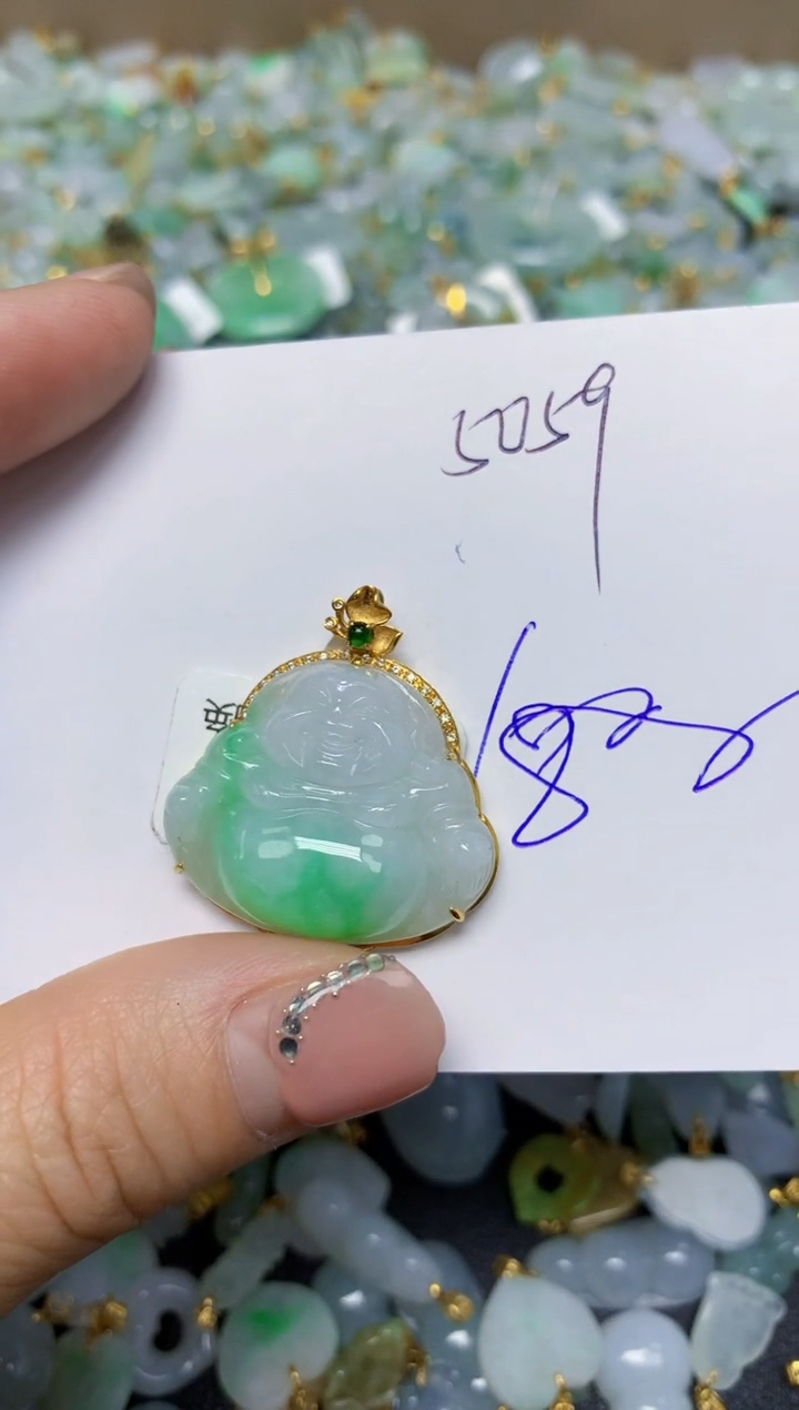 【闪购商品】翡翠挂件18K金镶嵌 天然翡翠A货