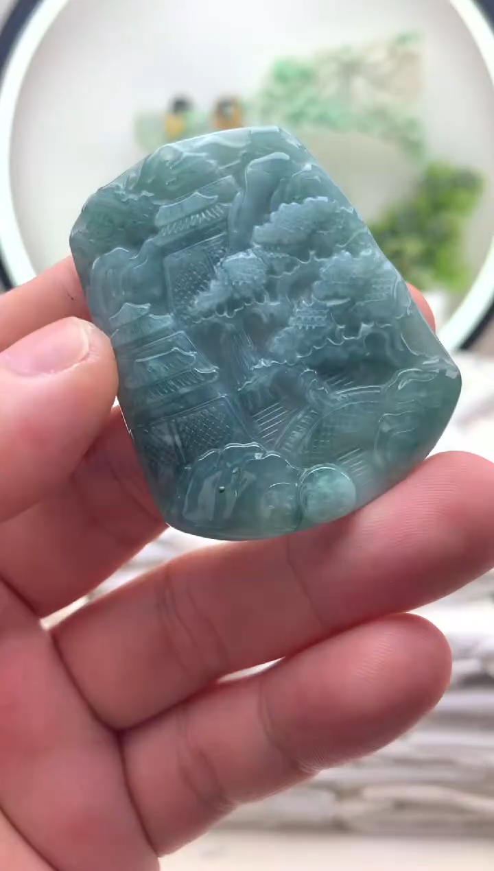 颈饰未镶嵌翡翠山水牌