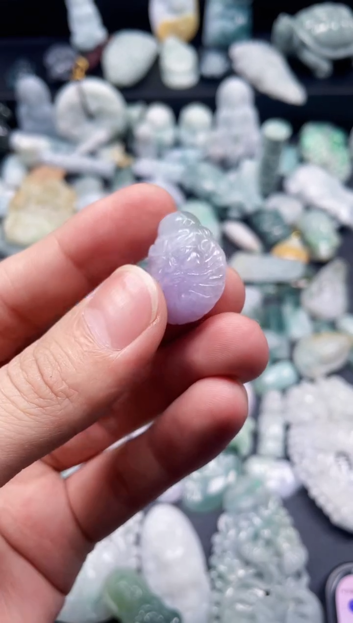 翡翠未镶嵌颈饰天然翡翠a货