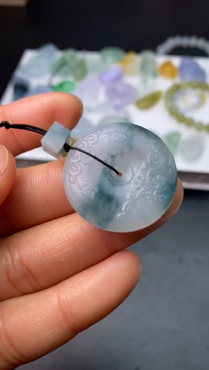 【闪购商品】定制翡翠未镶嵌翡翠毛货~