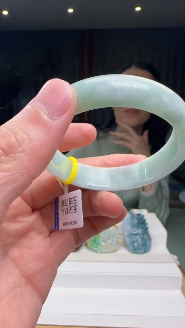 【闪购商品】翡翠手镯未镶嵌DY@@960Q3J14177