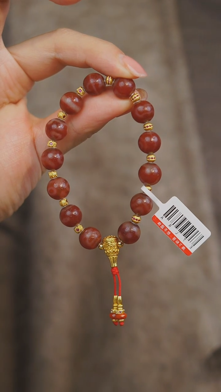 【闪购商品】玛瑙/玉髓手串未镶嵌多样性发其一