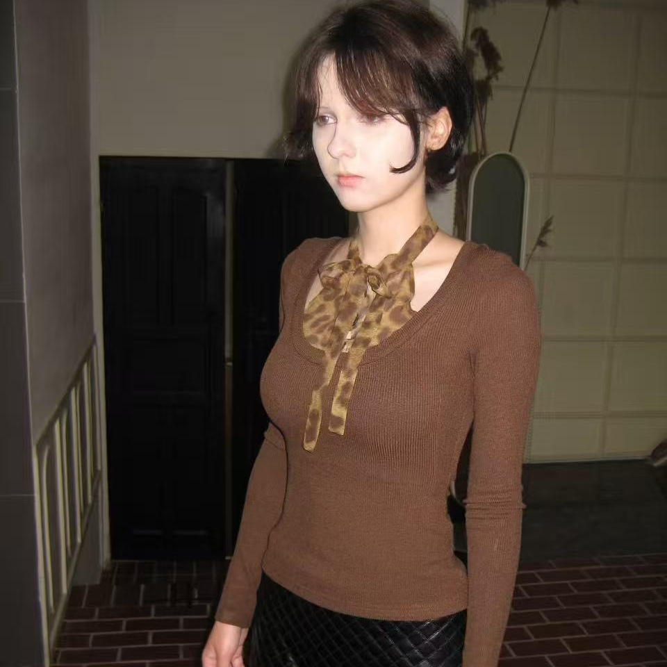 water bear原创设计 豹纹假两件拼接挂脖系带镂空针织上衣