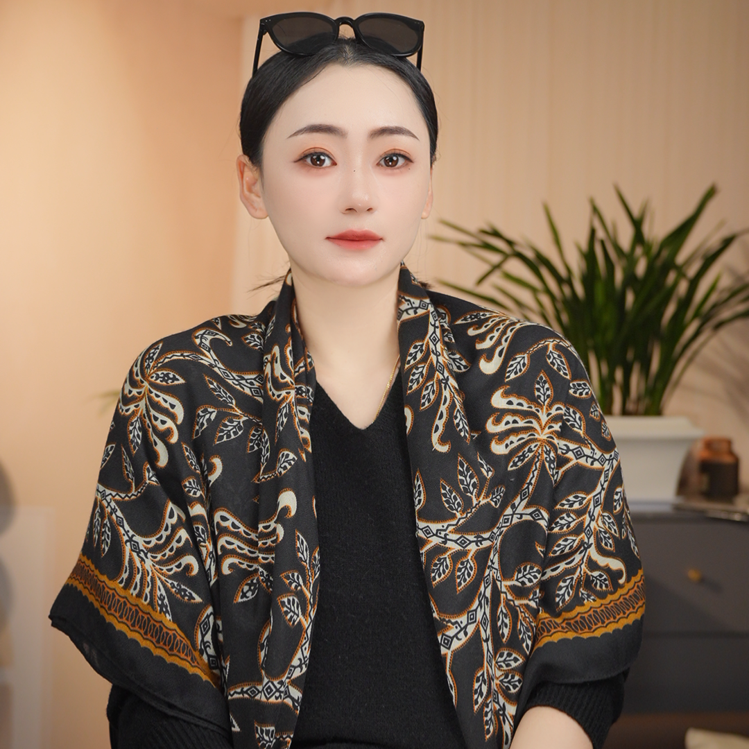K（绿扣）【金秋叙语】 优质棉麻135*135左右轻奢百搭方巾