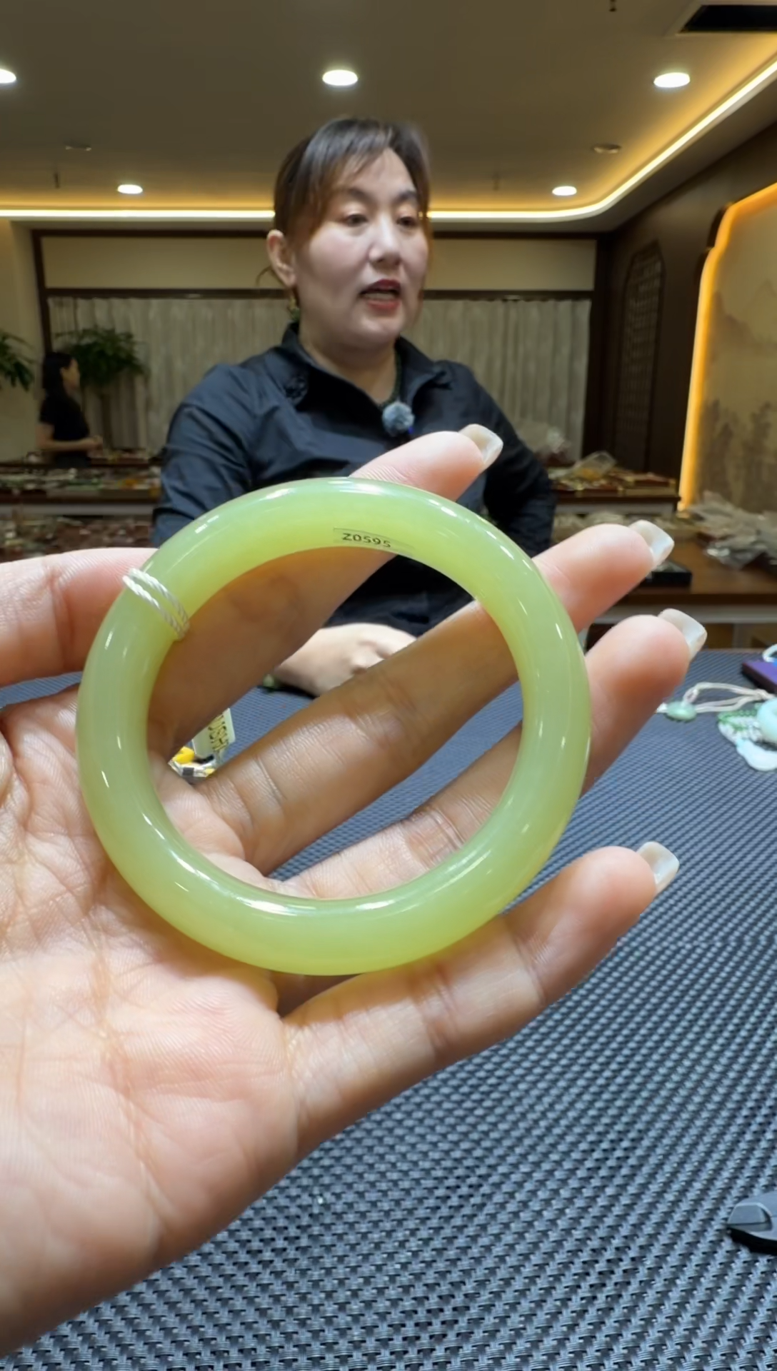 颈饰未镶嵌和田玉手镯52