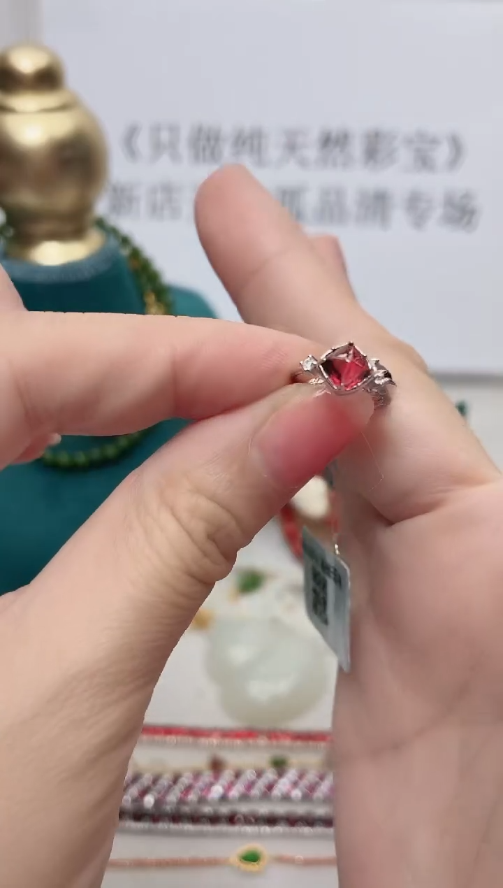 银S925镶嵌耳饰石榴石158BJ0103产品一个（多样性）