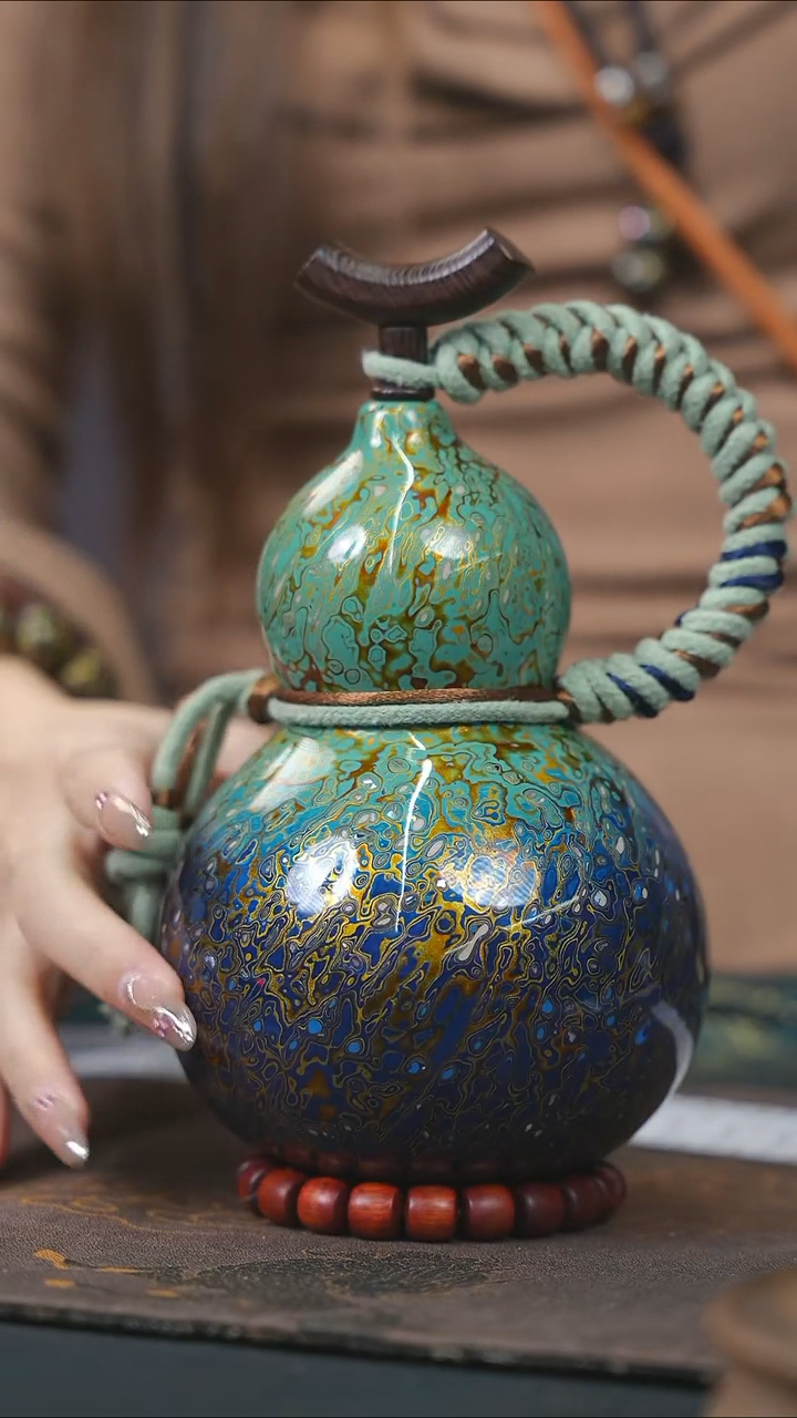 【闪购商品】WP201漆艺酒葫芦不包手串及旋转底座