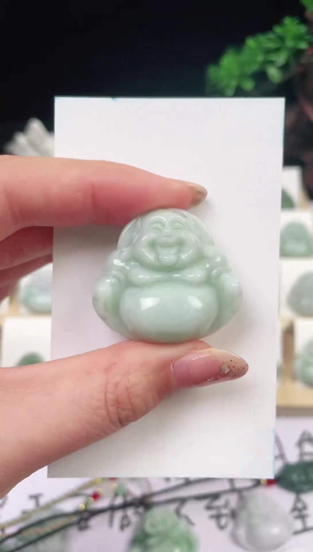 【闪购商品】翡翠颈饰未镶嵌佛公