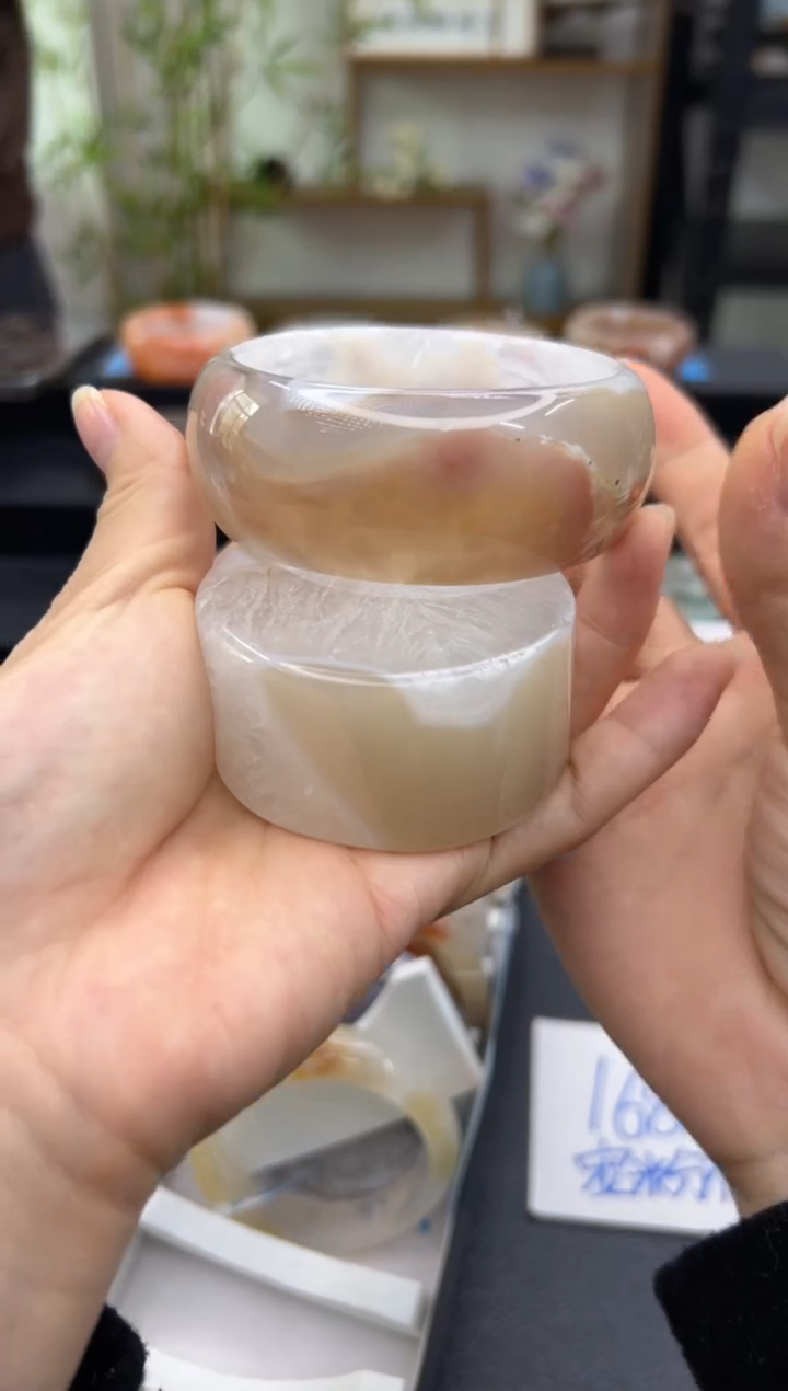 【闪购商品】石英质玉手镯未镶嵌C130(59圈赠送镯心)