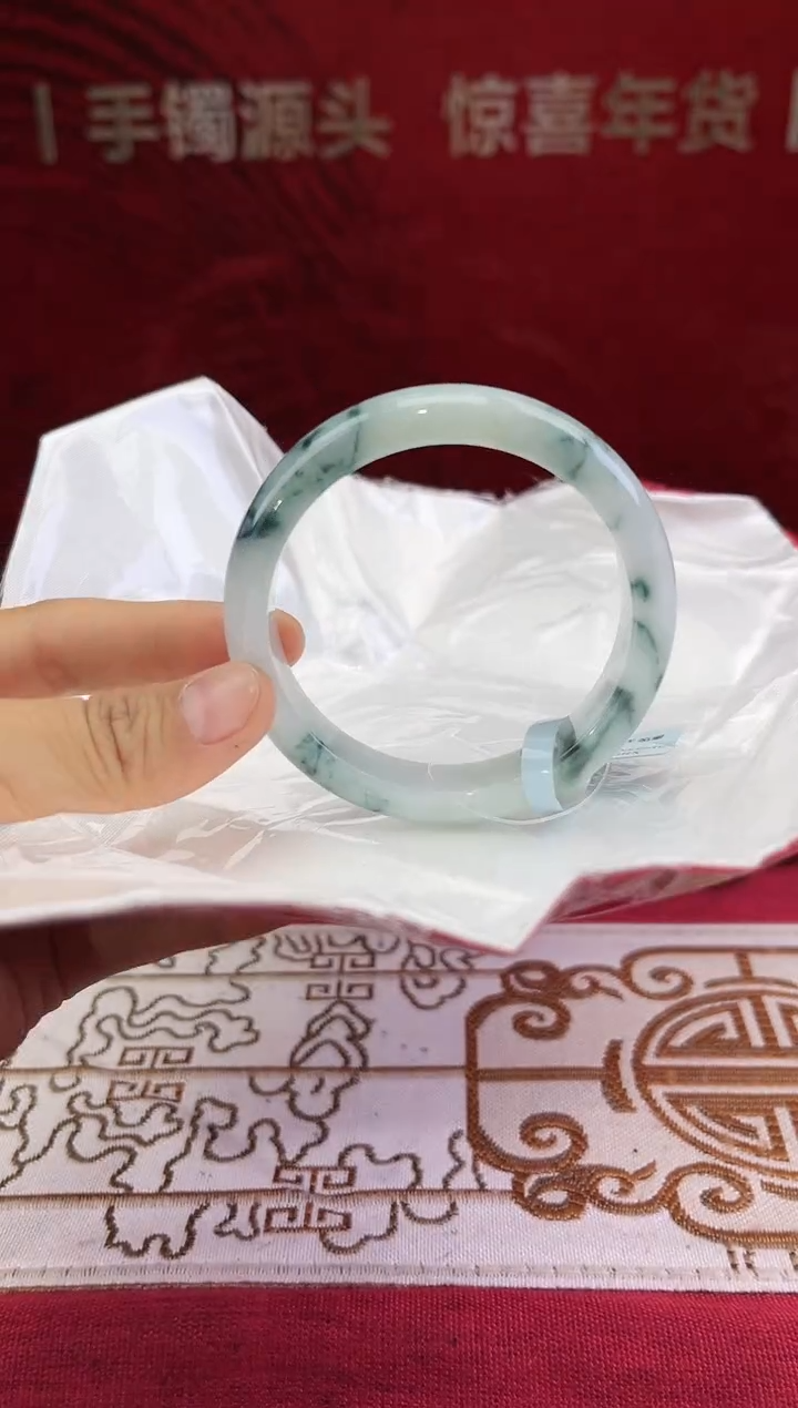 【闪购商品】翡翠手镯未镶嵌翡翠手镯