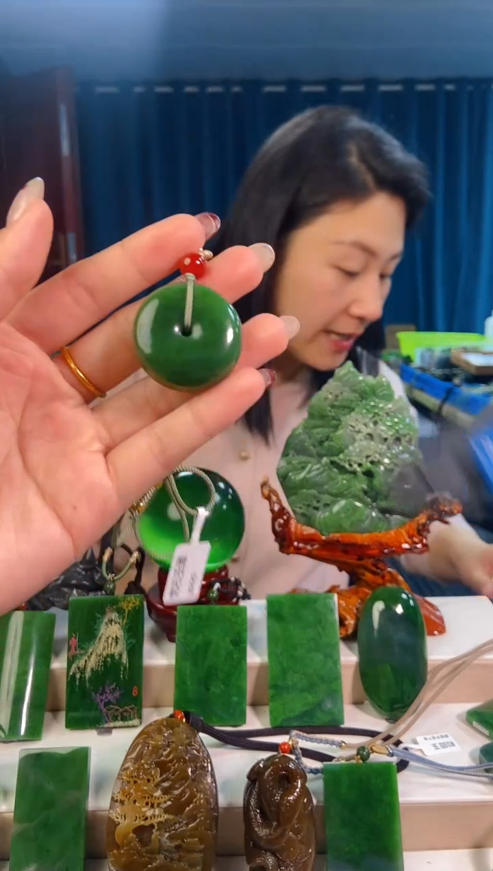 【闪购商品】和田玉挂件未镶嵌1