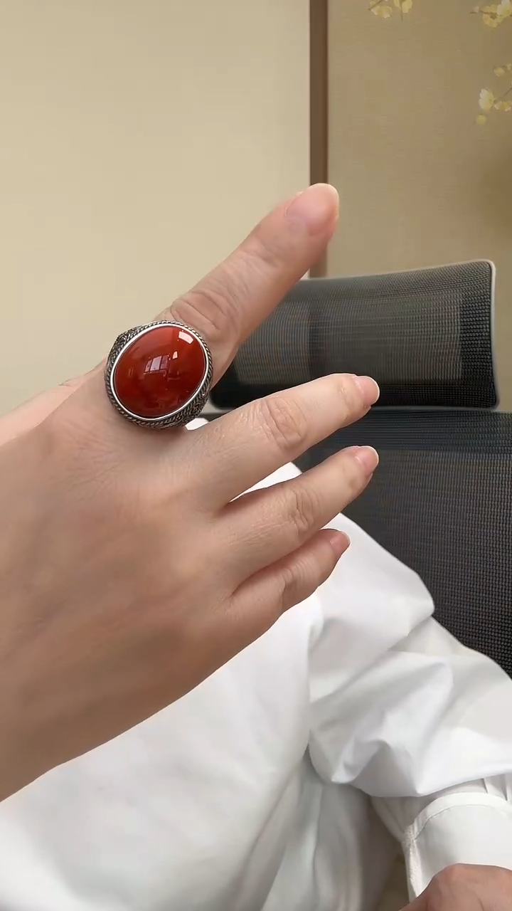 银S925镶嵌南红玛瑙戒指戒指