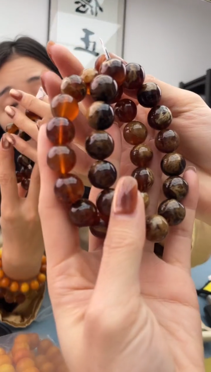 【闪购商品】琥珀珠宝奇石未镶嵌023多样性发其一，假一罚十