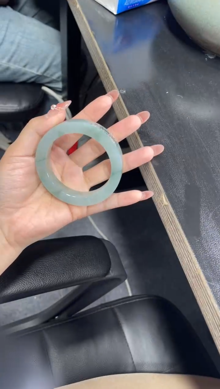 【闪购商品】定制翡翠手镯未镶嵌手镯DDH/发一件