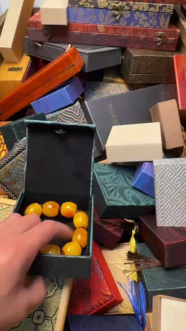 【闪购商品】蜜蜡手链未镶嵌————————