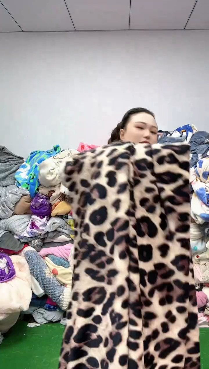 法兰绒3X1.8左右以主播所说为准