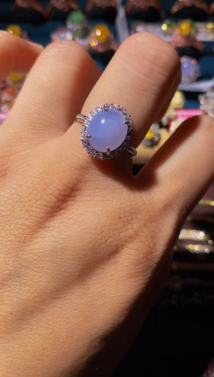 翡翠戒指未镶嵌...................