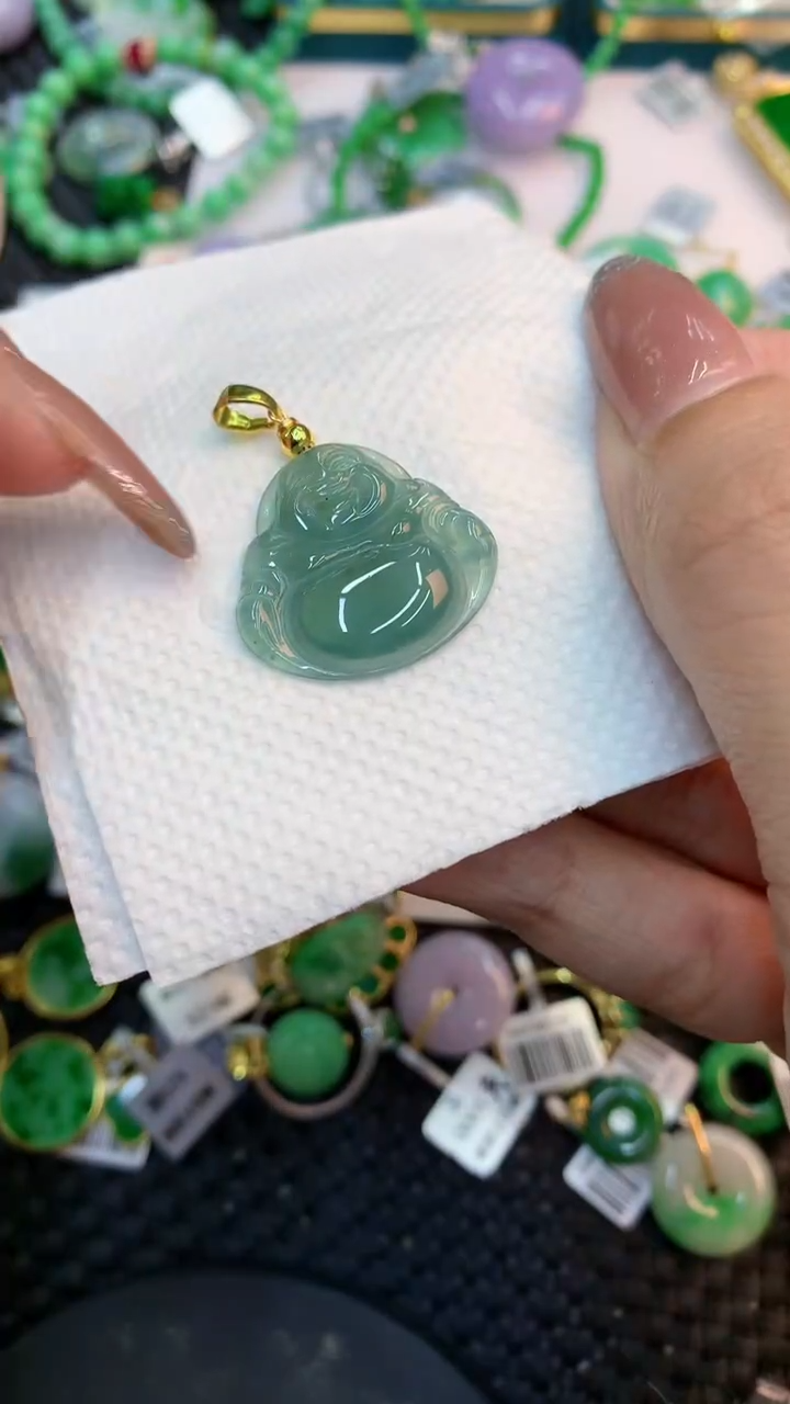 颈饰未镶嵌翡翠1