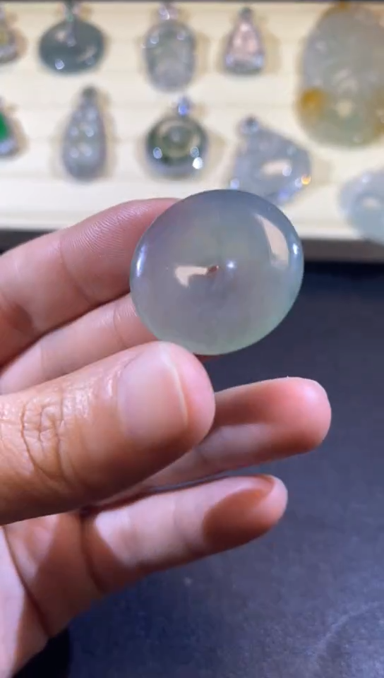 【闪购商品】翡翠吊坠(不含链)18K金镶嵌缅甸天然A货翡翠