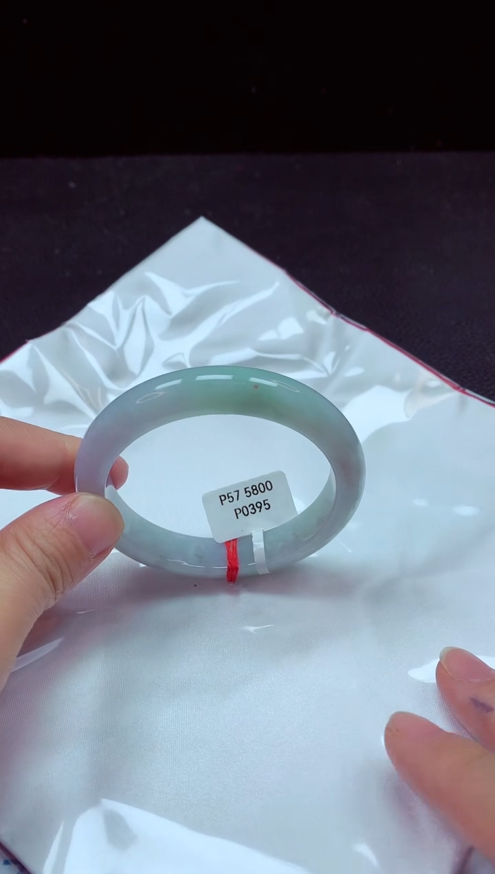 【闪购商品】翡翠手镯未镶嵌镯子57+