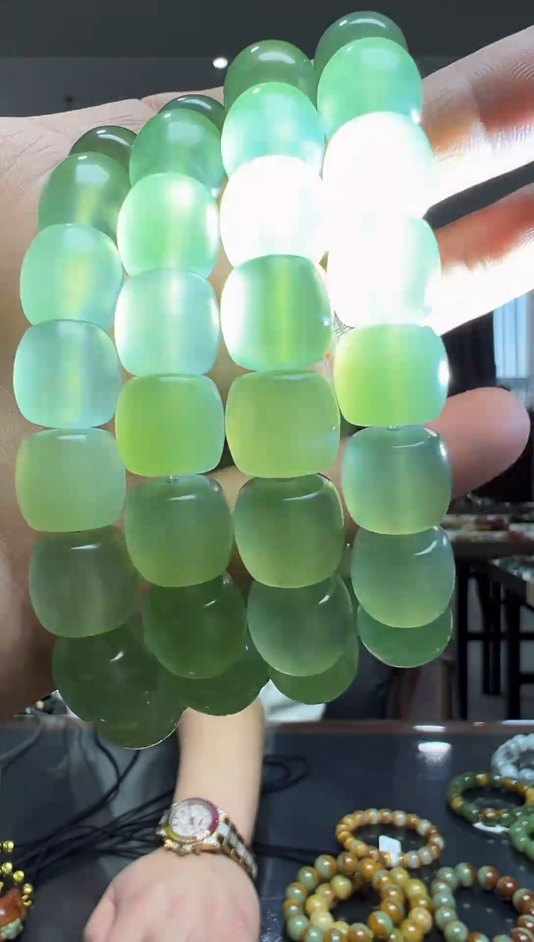 未镶嵌蛇纹石玉手串220 老型-多样性发货其中发一