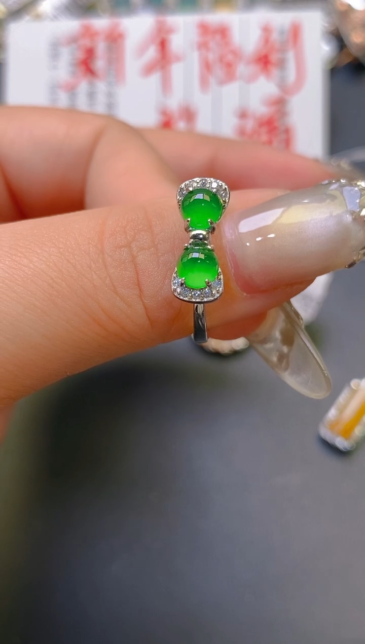 【闪购商品】翡翠耳饰银S925镶嵌天然A货翡翠1