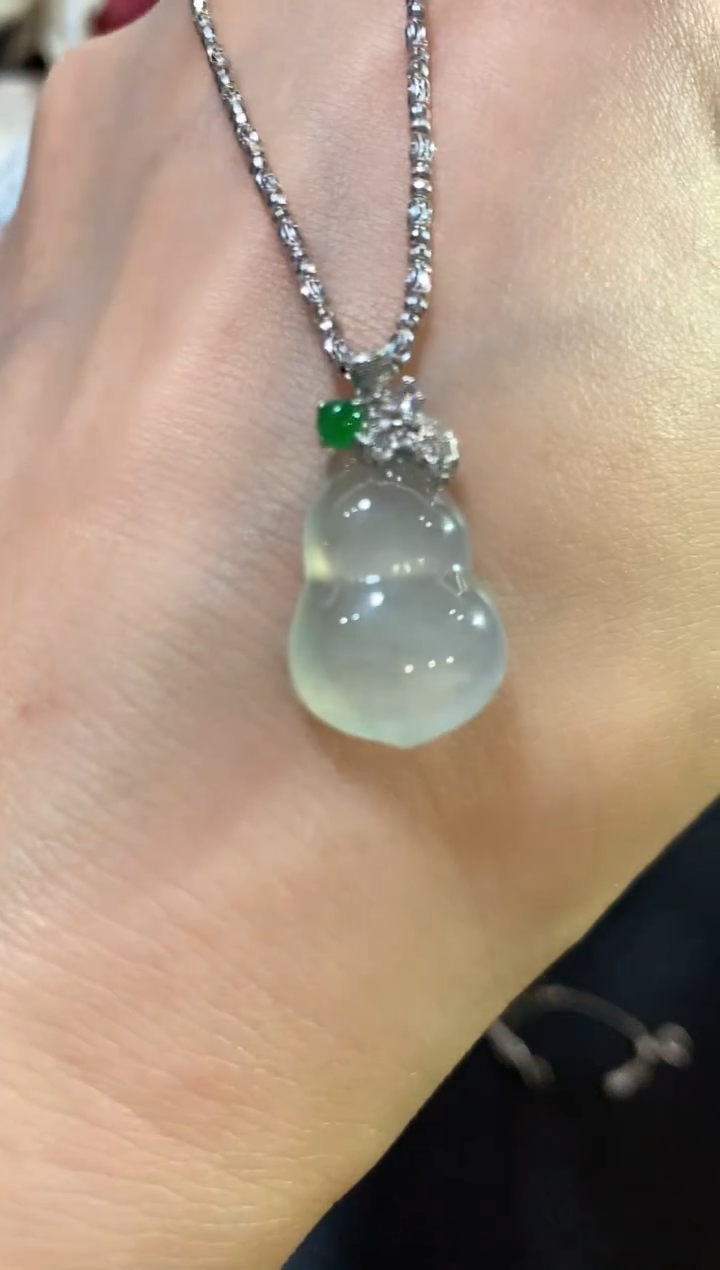 吊坠(不含链)18K金镶嵌翡翠z14  