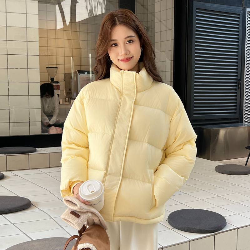 叁个黄95白鸭绒立领羽绒服女短款加厚宽松休闲2025冬新款保暖18-2