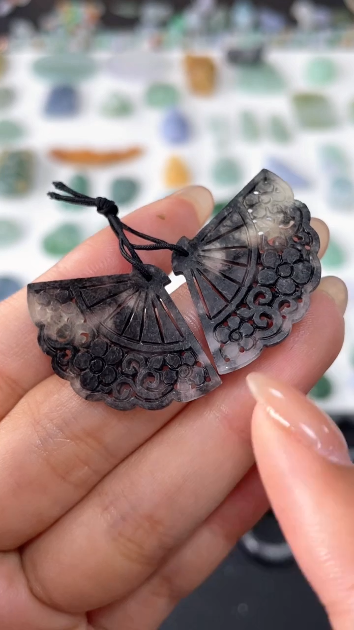 【闪购商品】定制翡翠未镶嵌扇子680+68