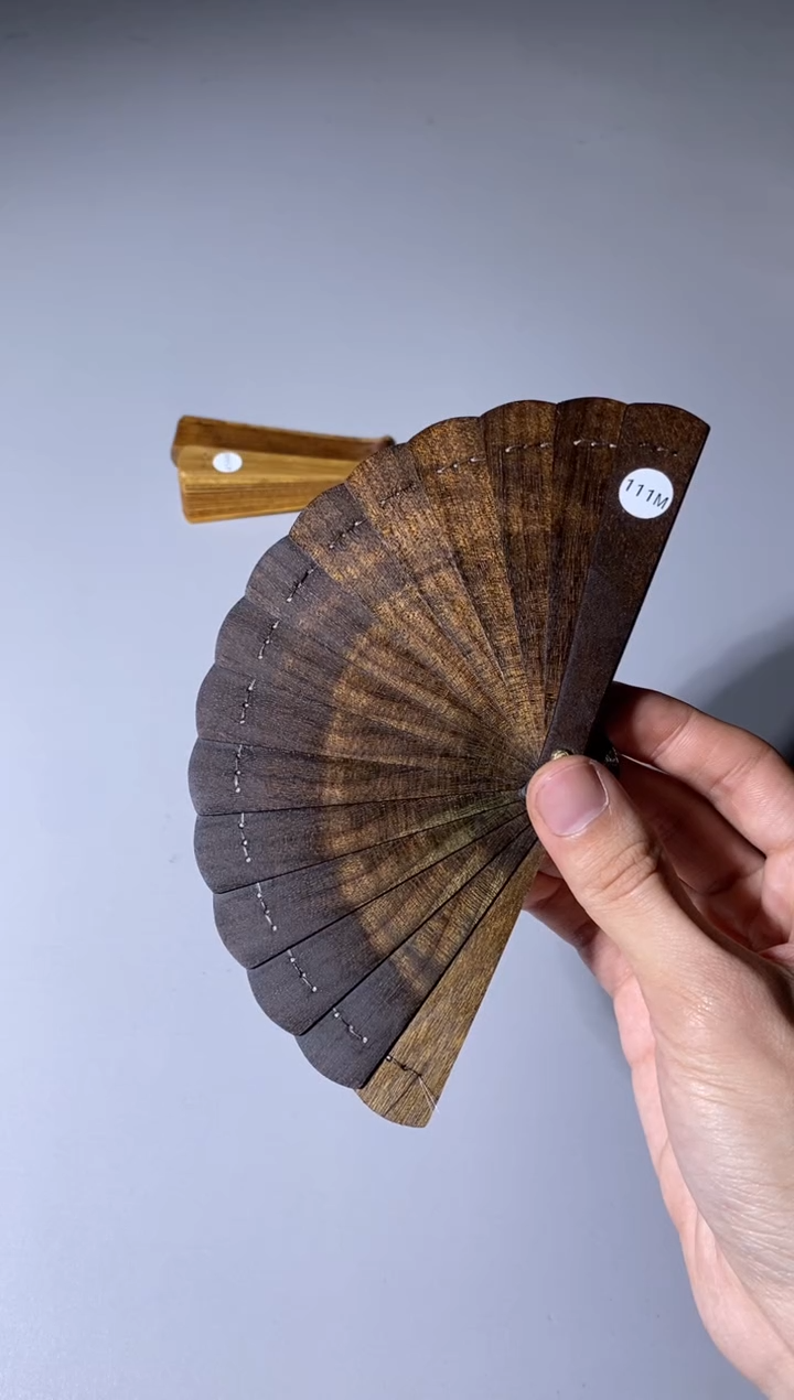 【闪购商品】金丝楠111号10cm金丝楠迷你扇