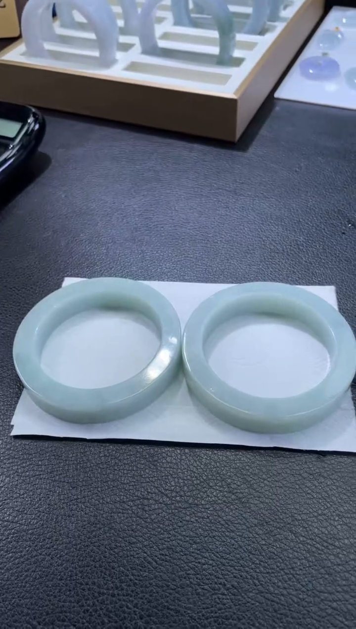 未镶嵌手镯定制翡翠暖***～手镯DDJ发一件