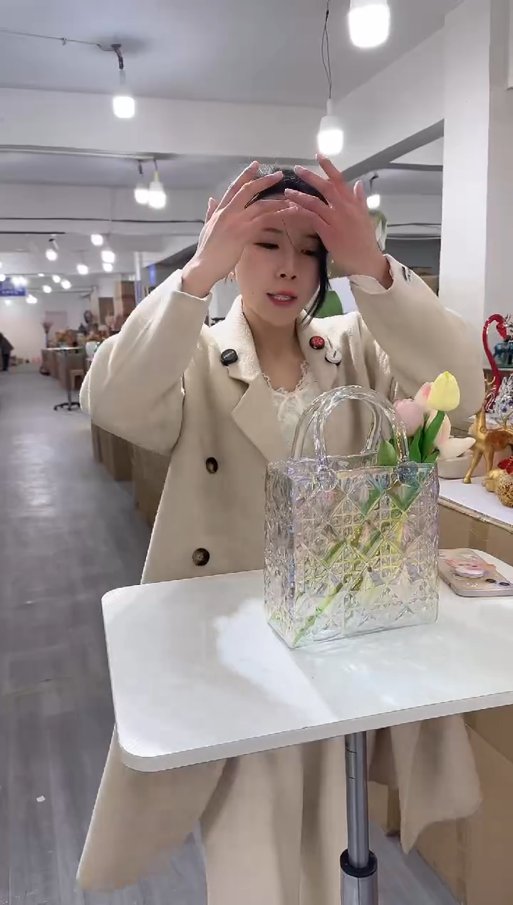 【闪购商品】琉璃盛泰花器J-品17