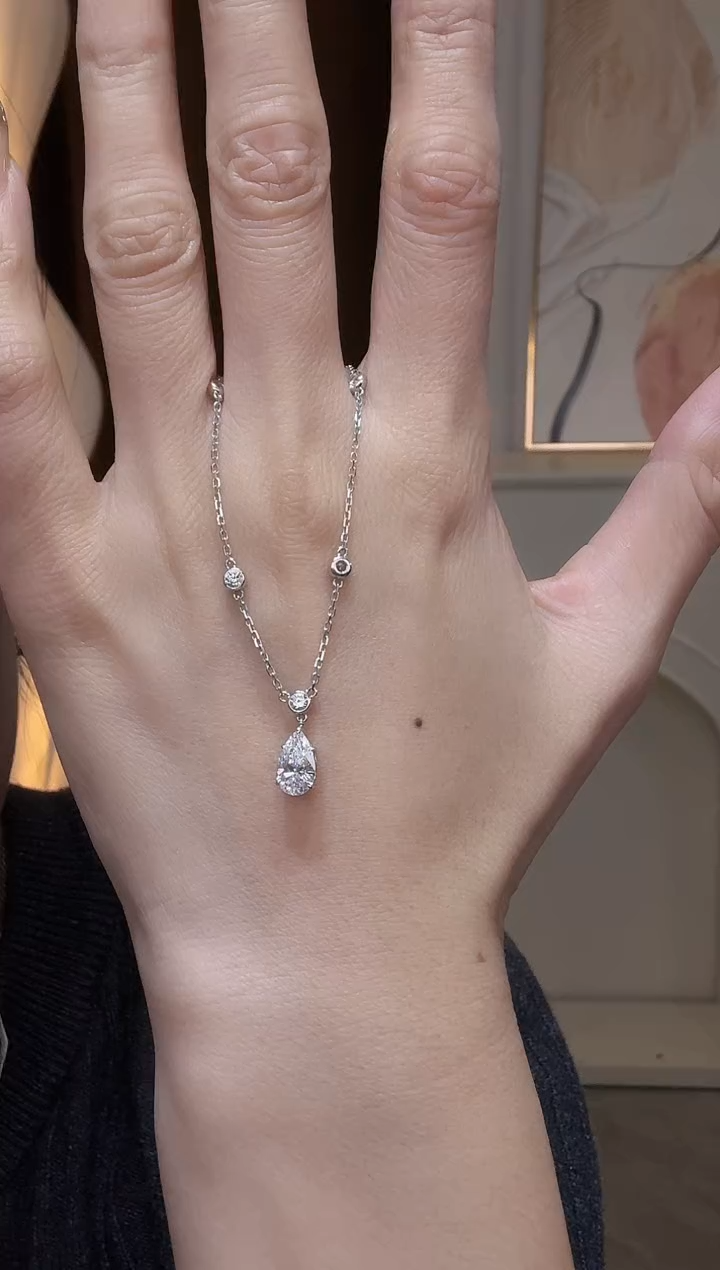 18K金镶嵌项链实验室培育钻石18k金k白1卡水滴泡泡链条项链