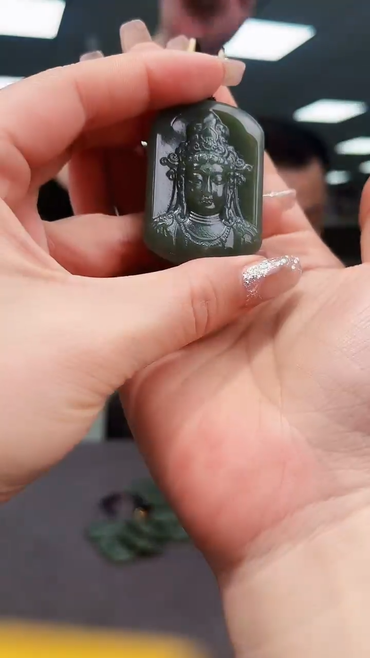 颈饰未镶嵌和田玉b21