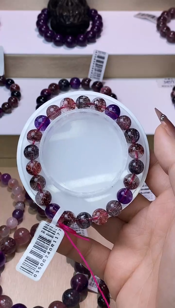 【闪购商品】水晶手链未镶嵌黑加仑超七单圈9m+