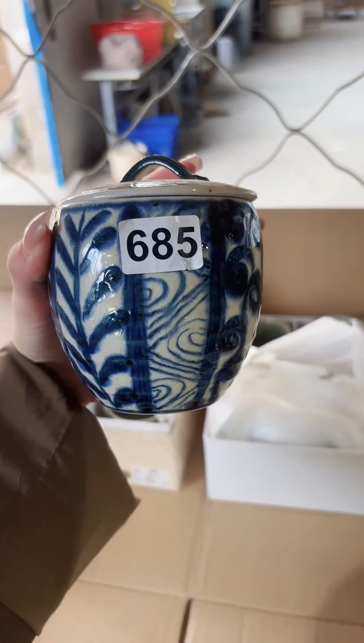 陶瓷肖*侠宗山窑微瑕不退不换 685