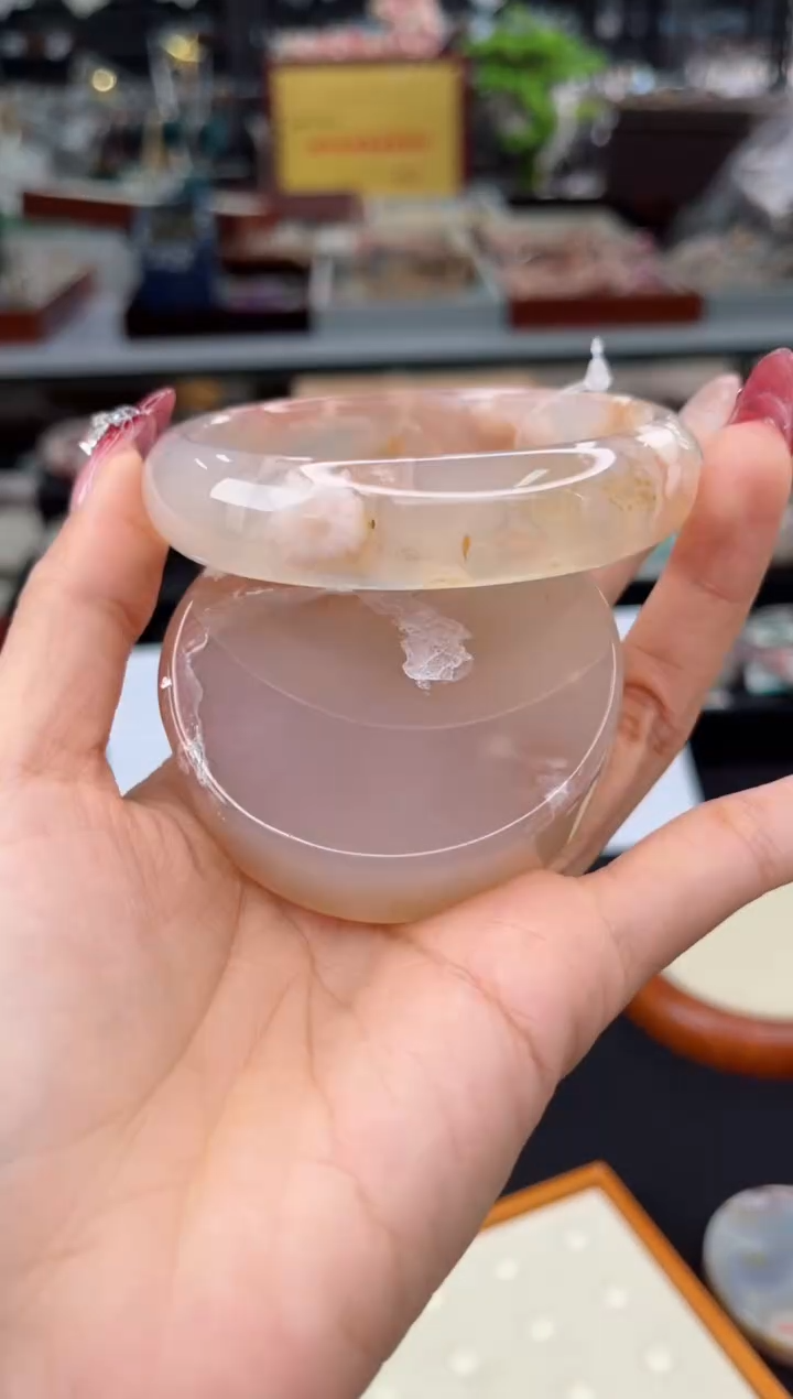 【闪购商品】石英质玉手镯未镶嵌64圈口（赠品镯心）6448352