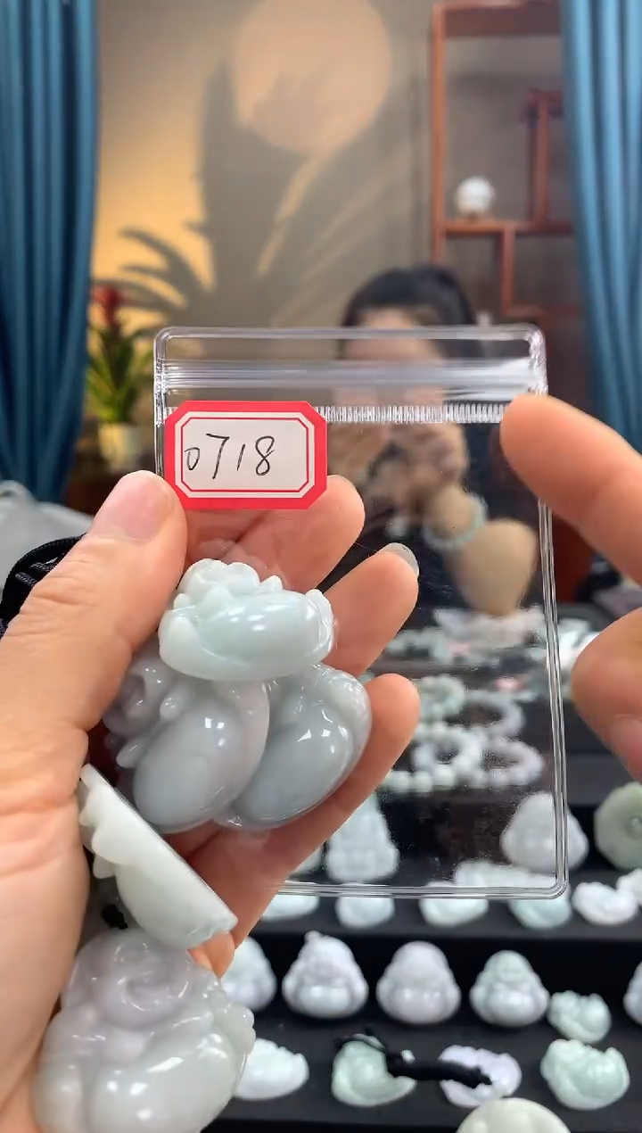 翡翠未镶嵌颈饰佛公0718 多样性发一件