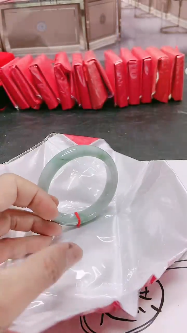 无非金属352拍哪个图片就是发哪个59圈口