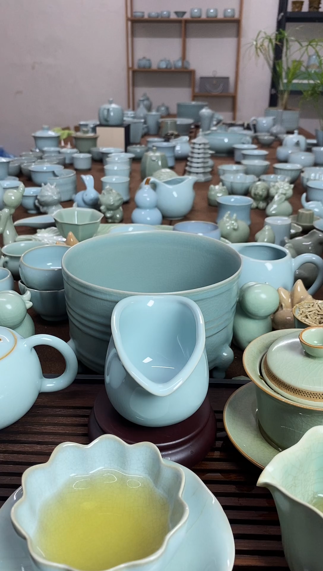 听雨轩-微微瑕原矿原釉天青大罗汉杯