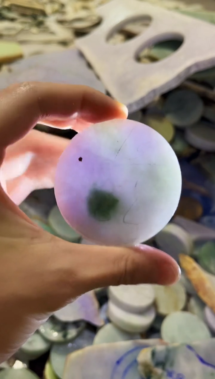 【闪购商品】翡翠颈饰未镶嵌A货吴平924